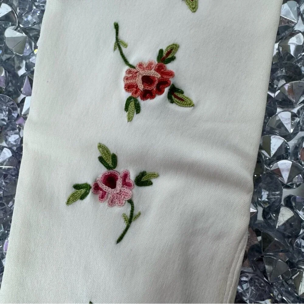 1950s cream mid-length gloves with embroidered flowers made in france rare vtg